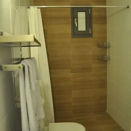 Leonidionhouses - The Ogra House 빌라 Leonídion