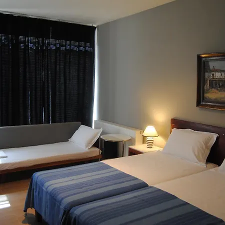 Vila Leonidionhouses - The Ogra House *