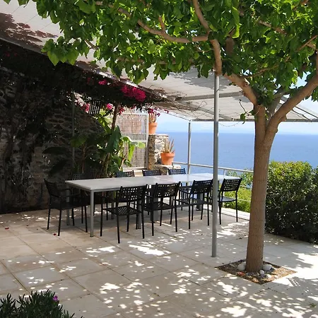 Leonidionhouses - The Ogra House *