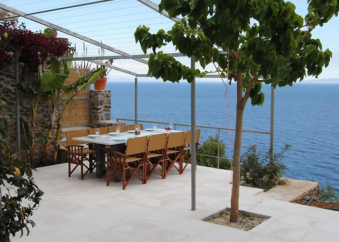 Leonidionhouses - The Ogra House