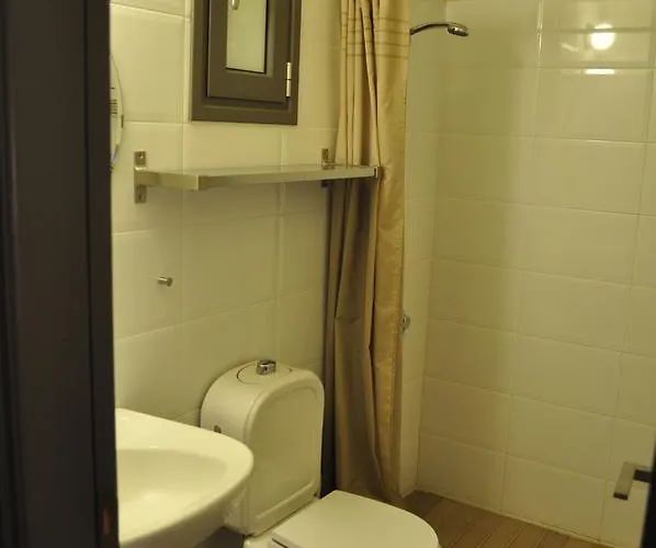 Leonidionhouses - The Ogra House Villa